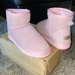 Pink short UGG boots